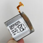3.85V 330mAh EB-BR820ABY For Galaxy Watch Active 2 SM-R820 SM-R825 44mm For Samsung - الصورة 4